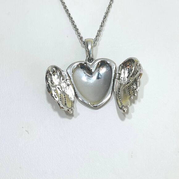 Vtg Sterling Silver Angel Wings Locket Pendant Necklace 18" Charm - Picture 4 of 8